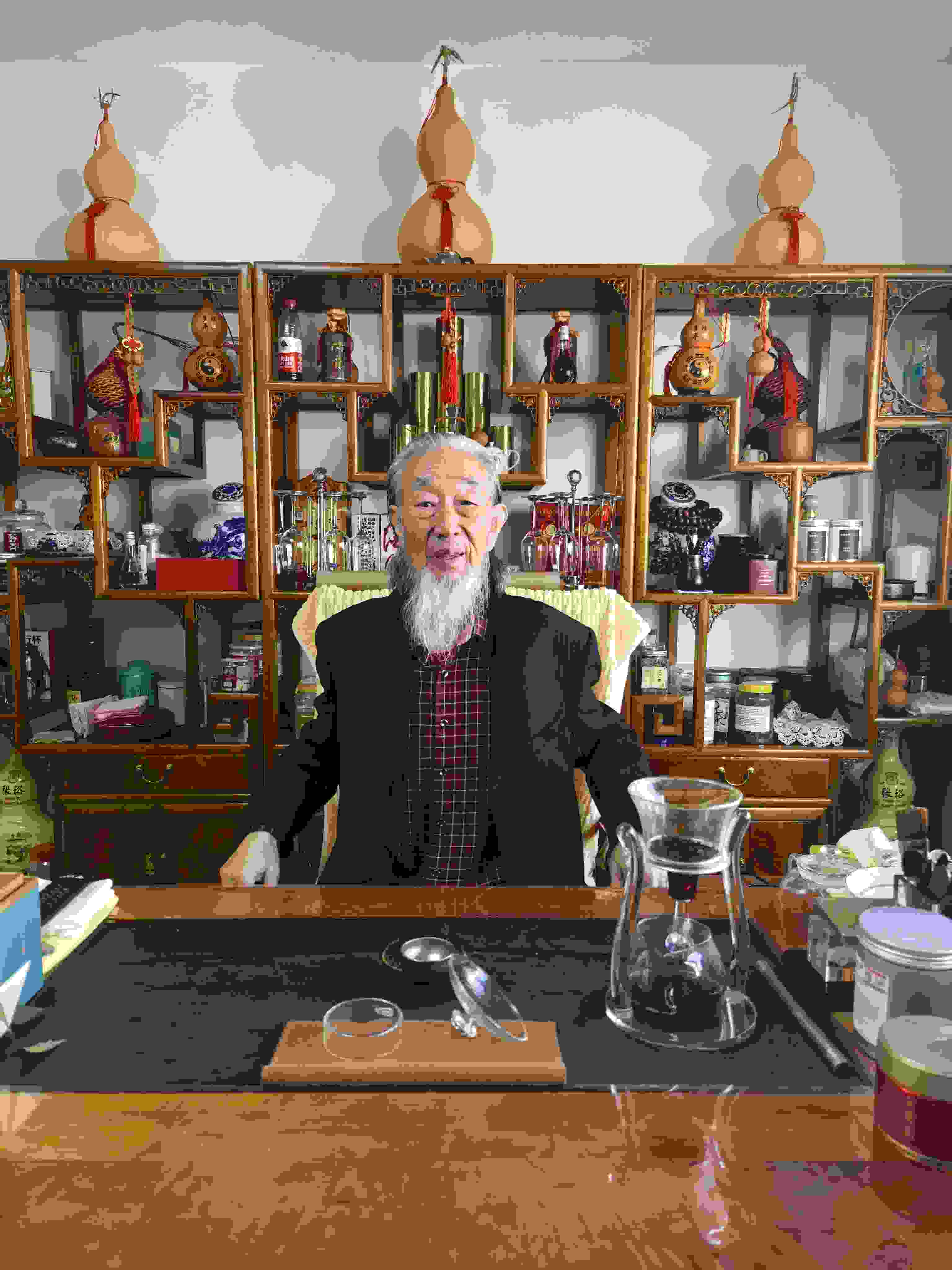 三华聚顶洪光神： 以神圣能量汇聚为核心的修行升华之路